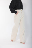 Soft Sand Relaxed Jeans