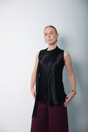 Urban Chic Black Top