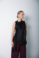 Urban Chic Black Top
