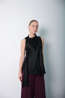 Urban Chic Black Top